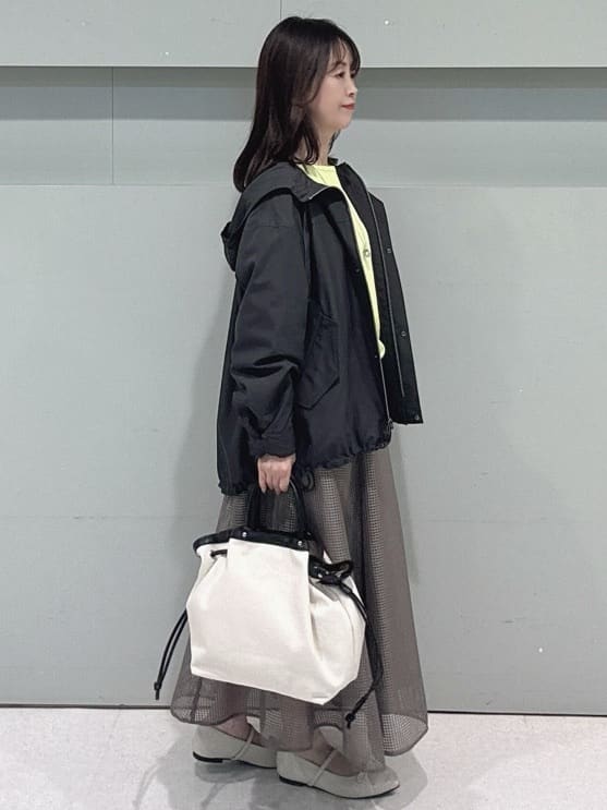 makiさんの「UNTITLED｜【洗える/はっ水】リラクシーマウンテンパーカー」を使ったコーディネート