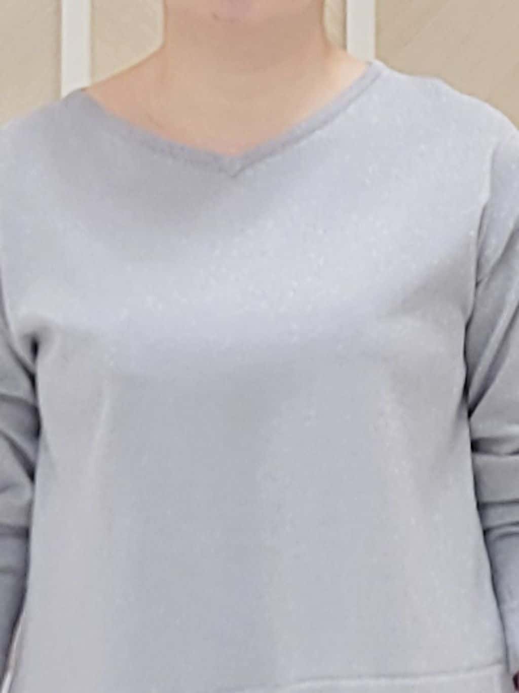 tomoさんの「COUP DE CHANCE｜【洗える】レイヤード風デザイントップス」を使ったコーディネート