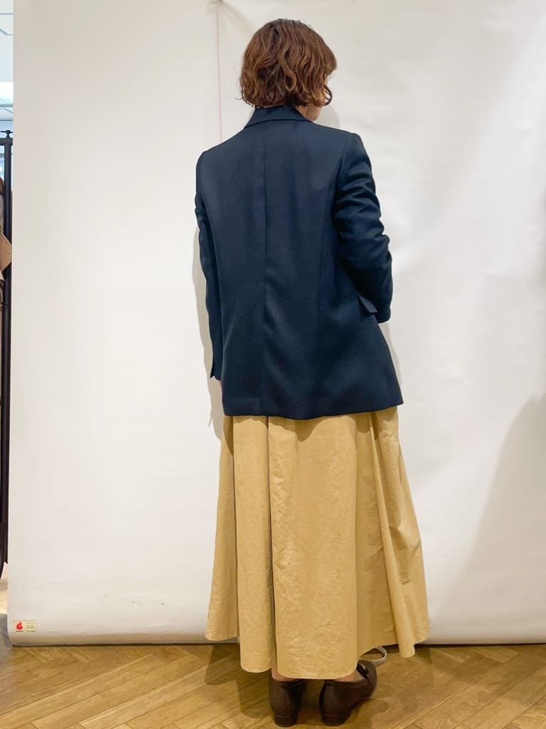なかさんの「index｜金ボタン使いリラクシーニット【洗濯機OK】」を使ったコーディネート