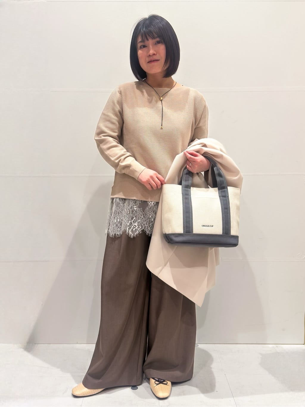 Minさんの「OPAQUE.CLIP｜フォルムスリーブミドルコート【洗濯機OK】」を使ったコーディネート