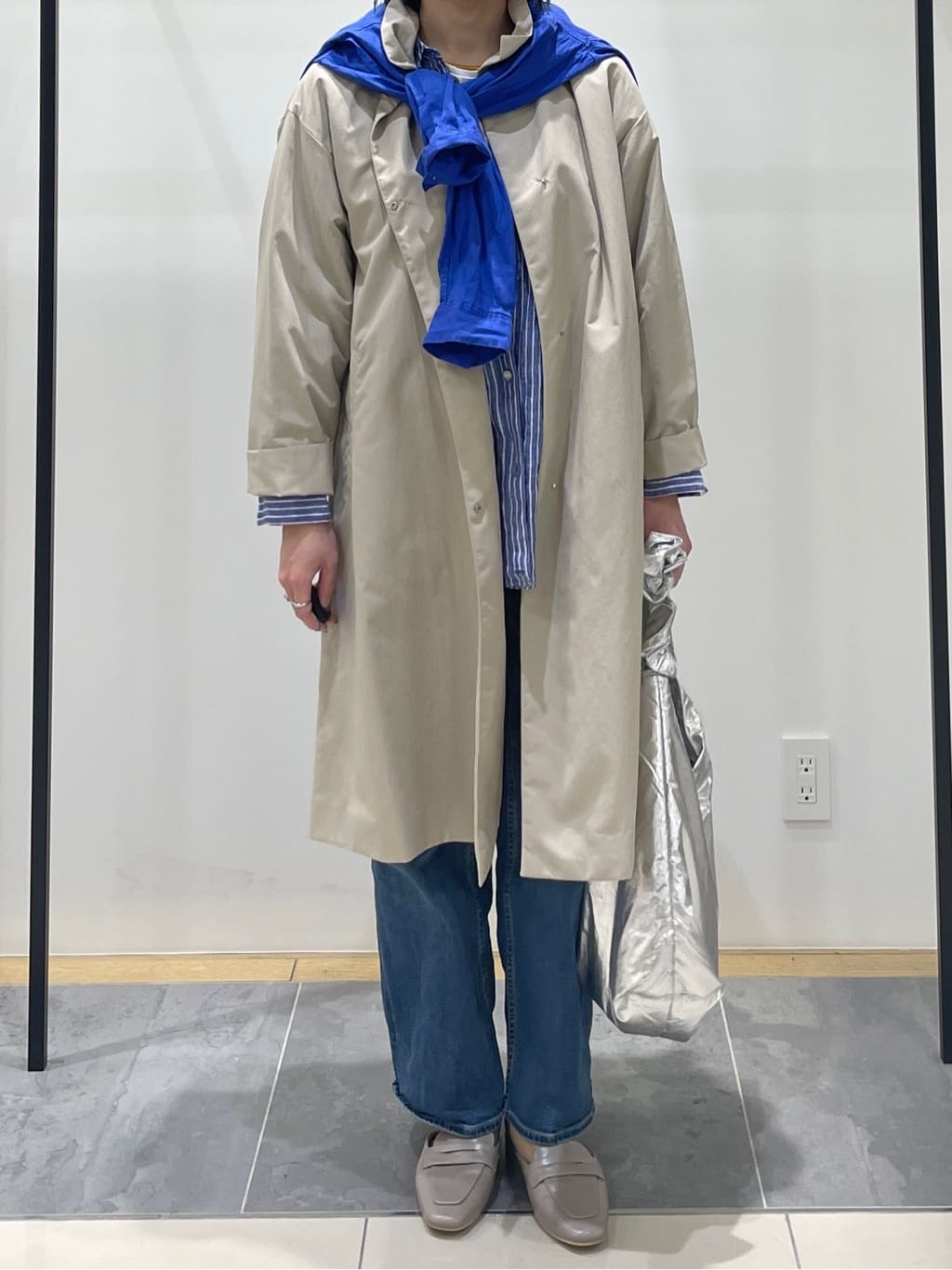 shihoさんの「INDIVI｜【接触冷感／2WAY】カシュクールリネンシャツ」を使ったコーディネート