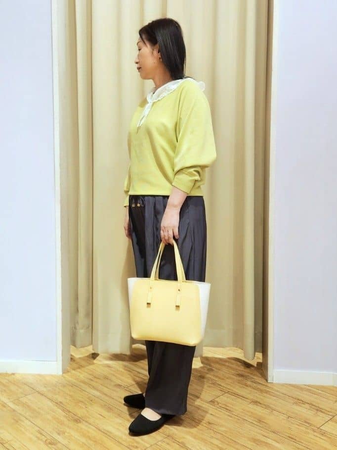 くまさんの「SHOO･LA･RUE｜【洗濯機可/S-LL】さらりと軽やか インせず着られる すっきり見えドルマンニット」を使ったコーディネート