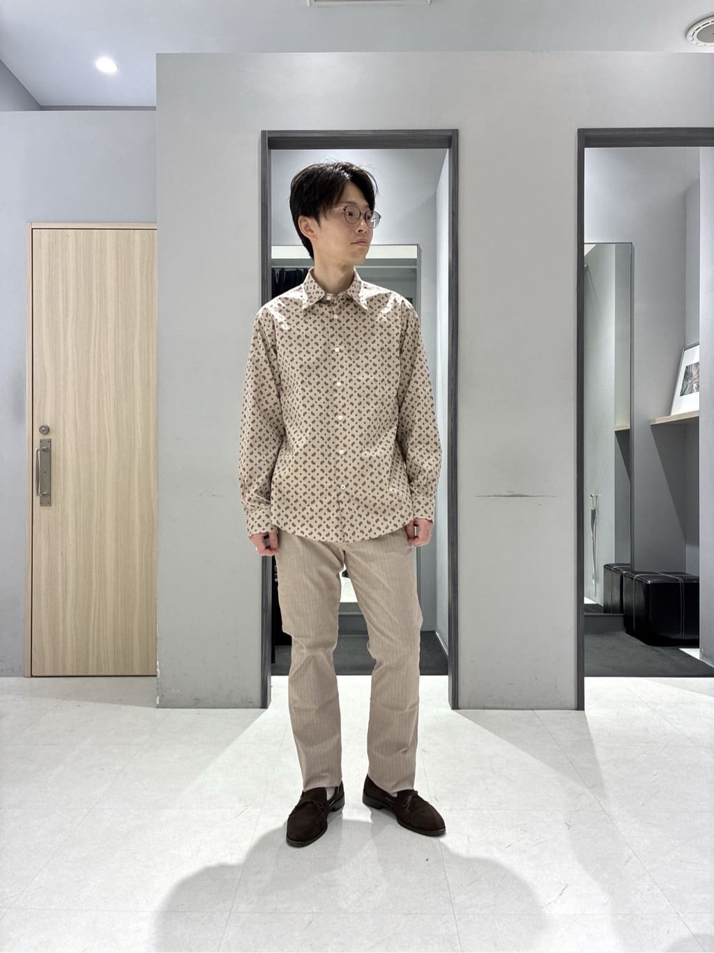わいずみさんの「TAKEO KIKUCHI｜スタンドカラー ショート リブ ブルゾン」を使ったコーディネート