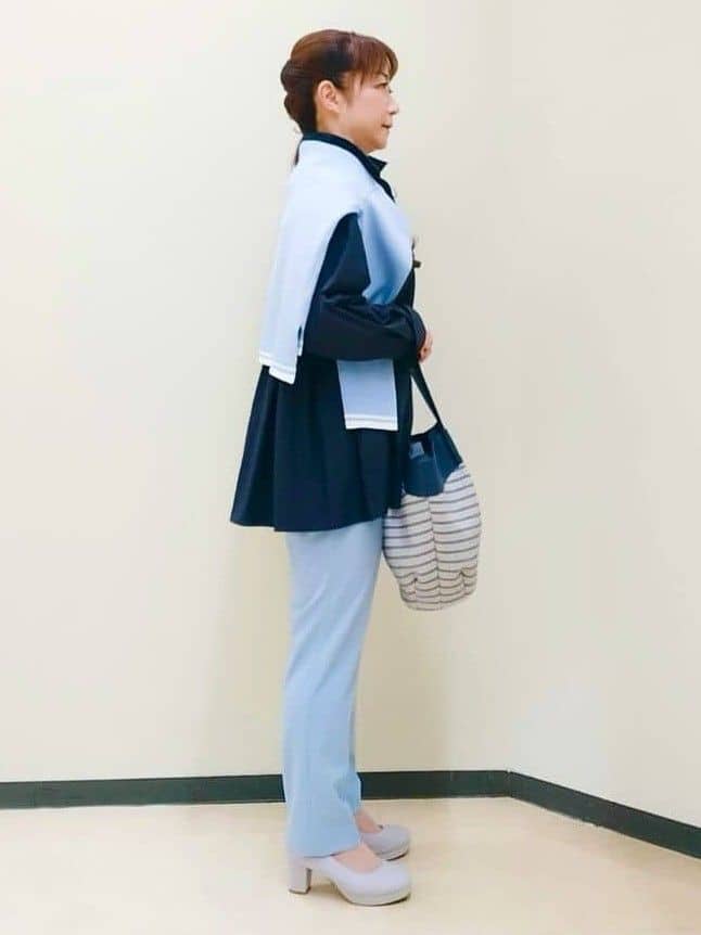 花さんの「Reflect｜【レイヤードにおすすめ◎】ペプラムデザインシャツ」を使ったコーディネート