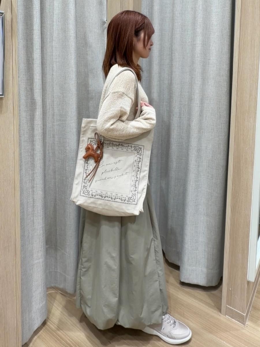 Fumikaさんの「grove｜再入荷！【貴島明日香さん着用】裾レイヤードタンクトップ」を使ったコーディネート
