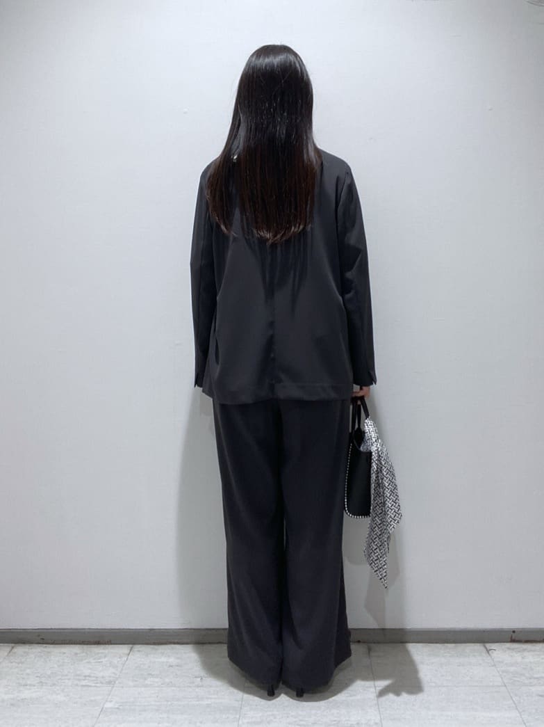meiさんの「INDIVI｜【接触冷感／透湿／着る日傘】ドルマントップス」を使ったコーディネート