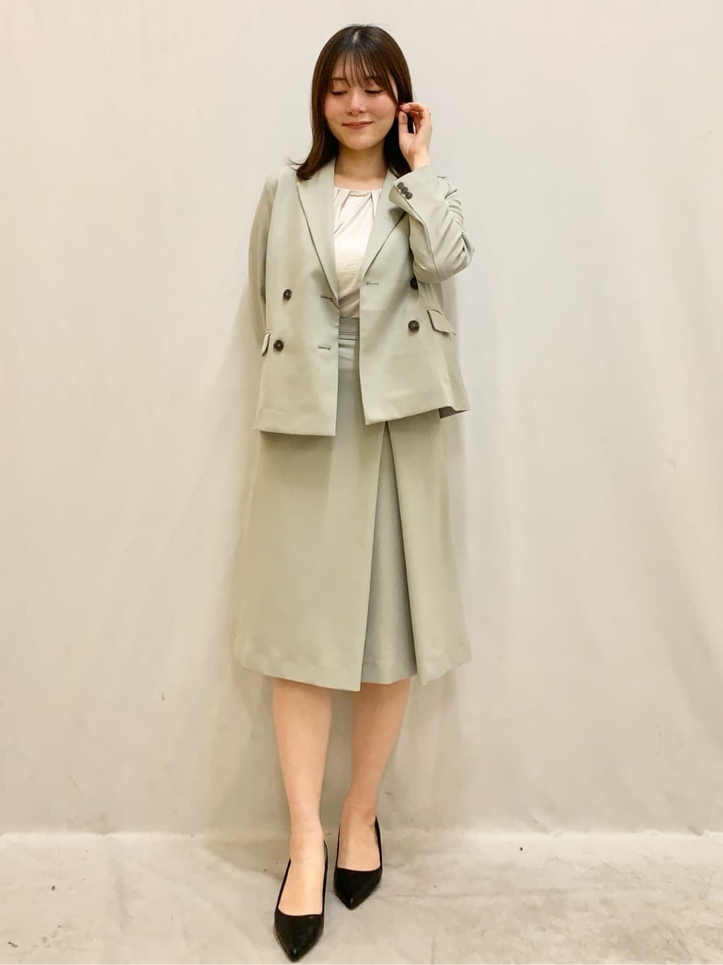 kasumiさんの「index｜ダブルブレストジャケット／セットアップ対応可【洗える／接触冷感／吸水速乾／防シワ／ストレッチ】」を使ったコーディネート