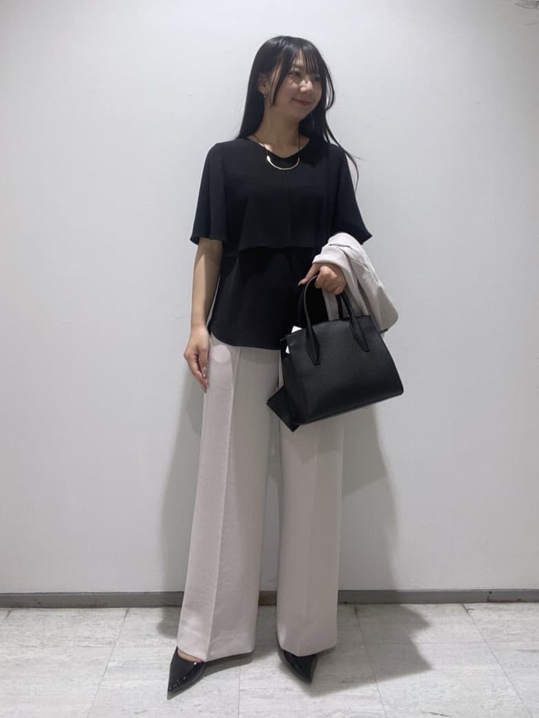 meiさんの「INDIVI｜【洗える／多機能／SETUP可】着る日傘ダブルジャケット」を使ったコーディネート