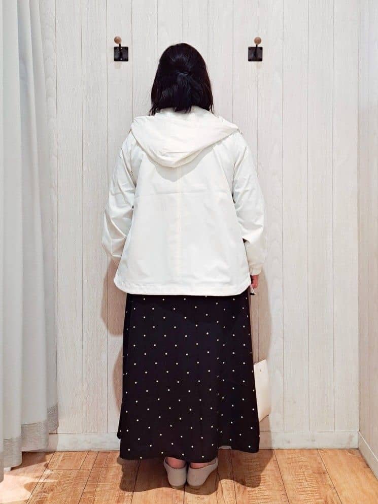 kotomiさんの「SHOO･LA･RUE｜【防花粉/高レビュー】きれいもかっこいいも叶える 欲張りマウンテンパーカ」を使ったコーディネート
