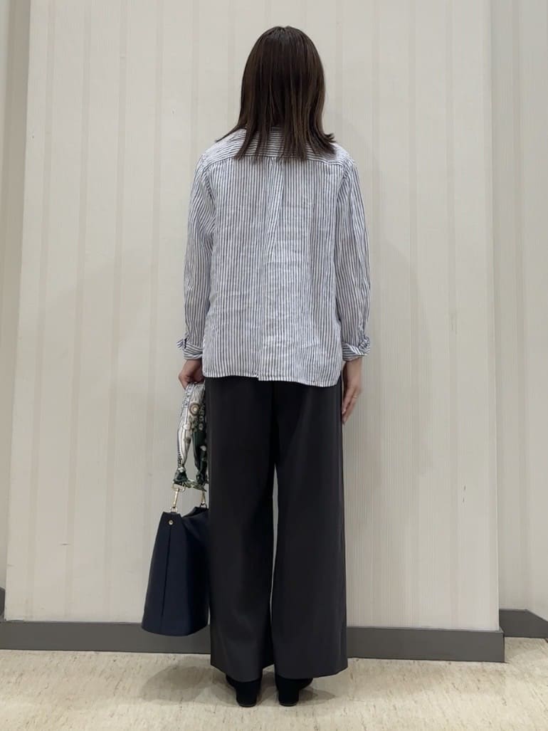 ちひさんの「INDIVI｜【接触冷感／2WAY】カシュクールリネンシャツ」を使ったコーディネート