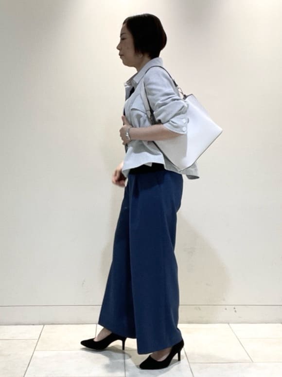 フミさんの「Reflect｜リネンライクシャツブルゾン」を使ったコーディネート