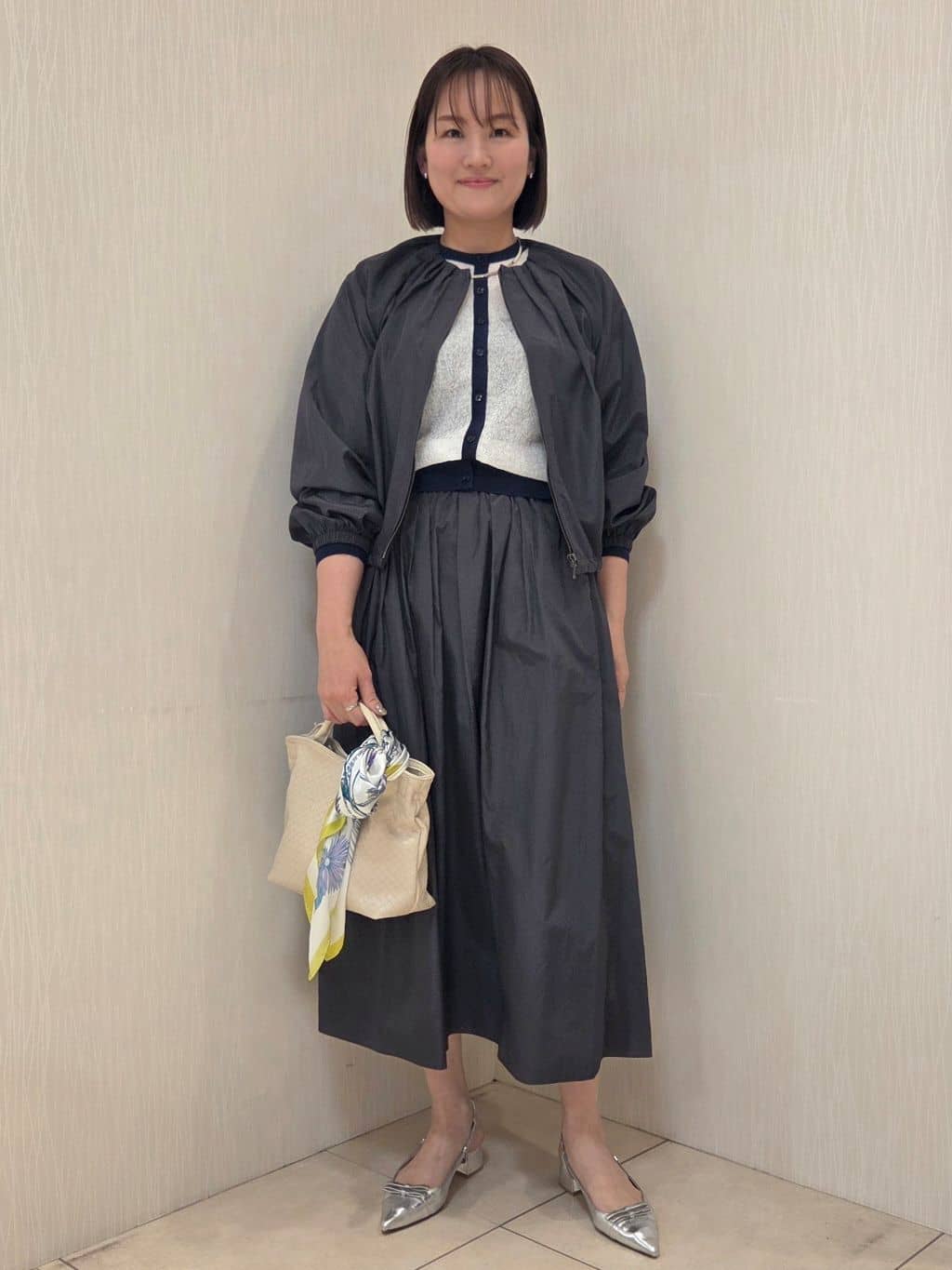 naokoさんの「UNTITLED｜◆【セットアップ可/はっ水】シャイニータイプライターブルゾン」を使ったコーディネート