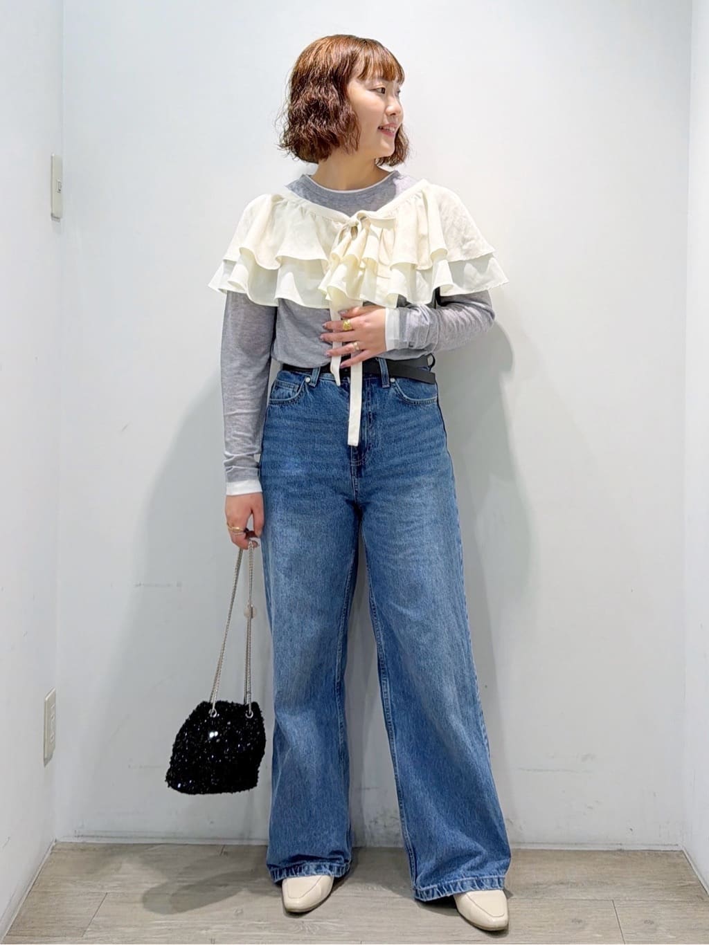 sumicaさんの「OPAQUE.CLIP｜配色レイヤードロングスリーブTシャツ【洗える】」を使ったコーディネート