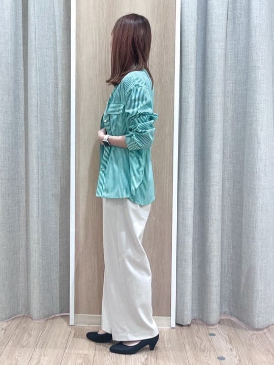 みーちゃんさんの「grove｜【貴島明日香さん着用】お仕事も普段も。今どきワークシャツブラウス」を使ったコーディネート