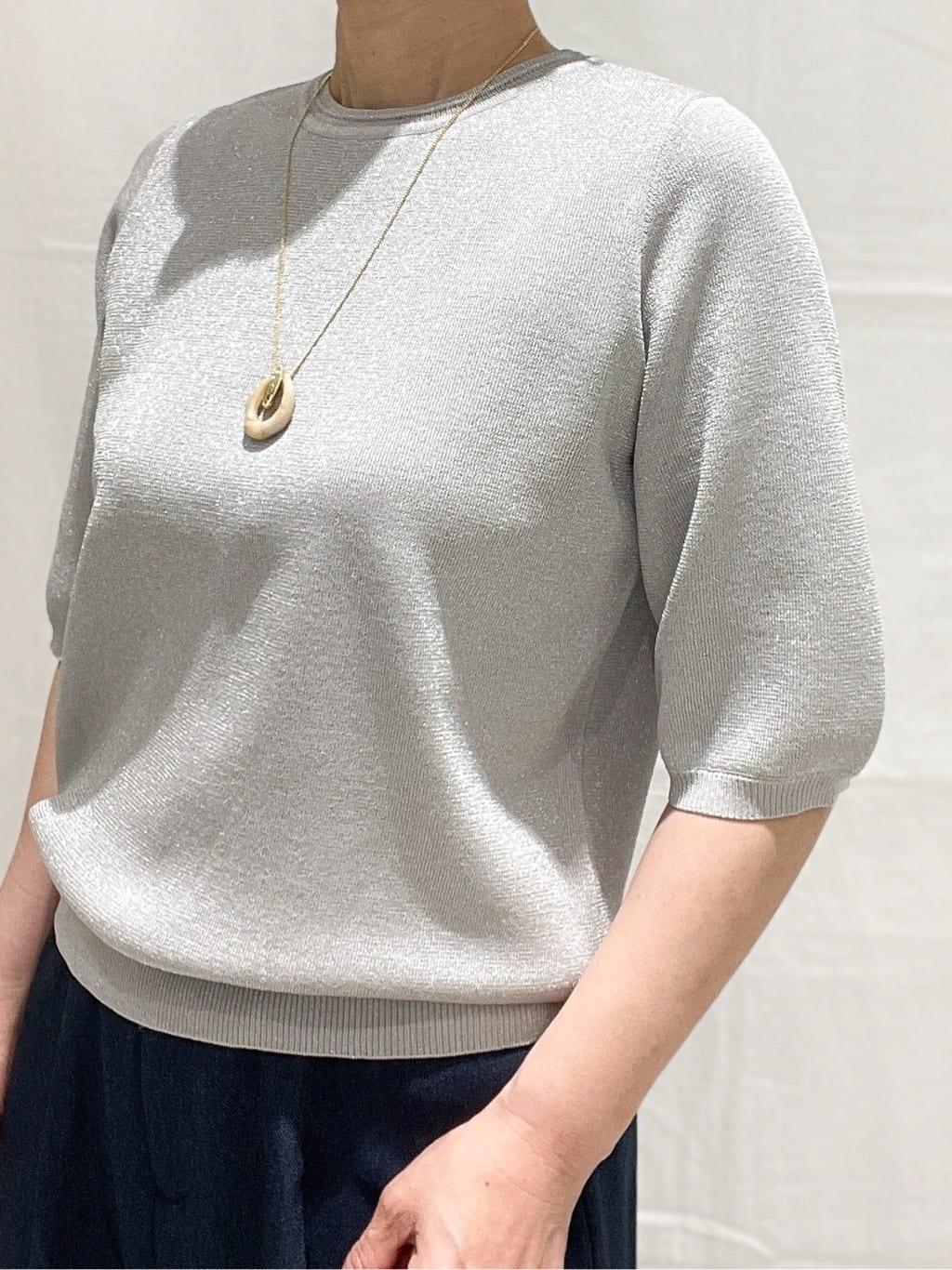 hiroさんの「grove｜【貴島明日香さん着用】お仕事も普段も。今どきワークシャツブラウス」を使ったコーディネート