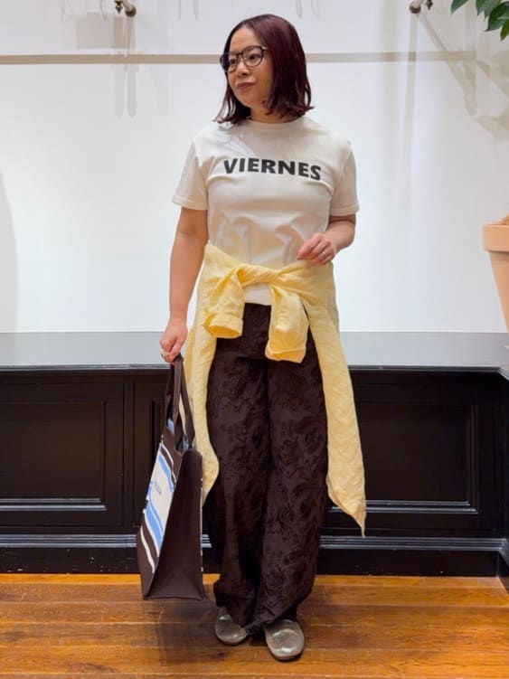 Asamiさんの「DRESSTERIOR｜【人気定番/ウォッシャブル】ガーメントダイラミーシャツ」を使ったコーディネート