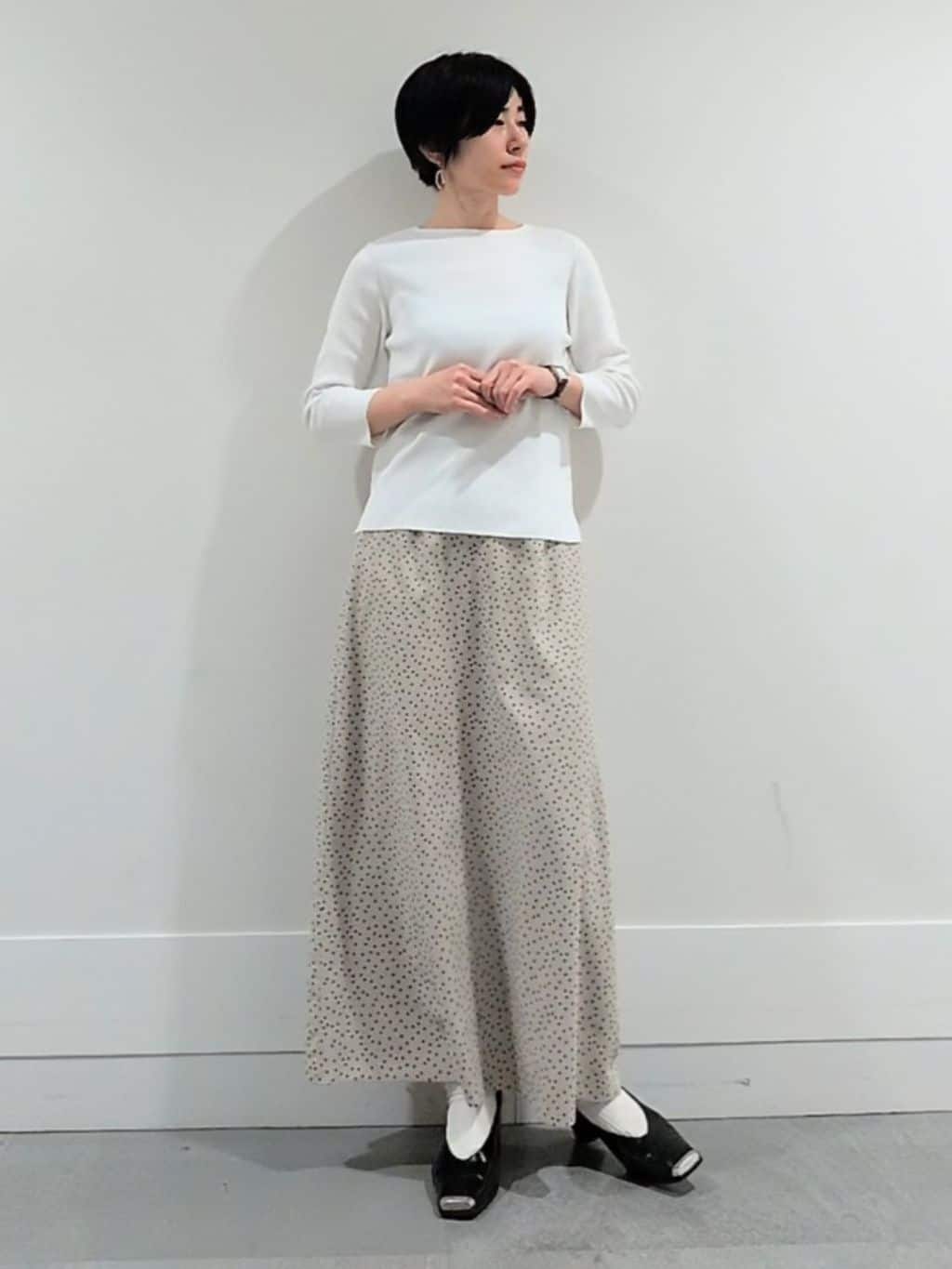 ミズタさんの「UNTITLED｜【洗える/七分袖】ボートネックコットンプルオーバー」を使ったコーディネート