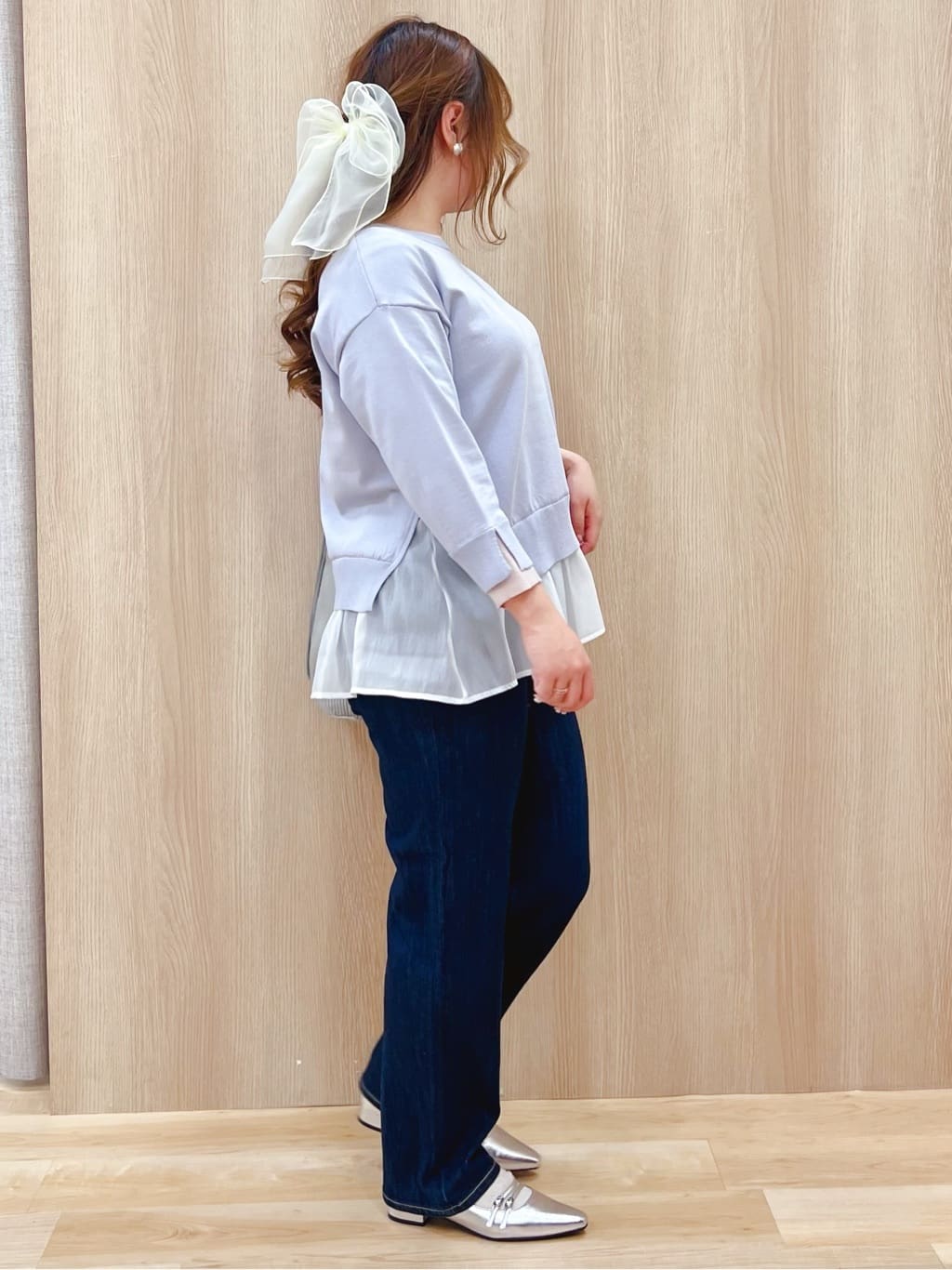 みことさんの「grove｜【選べる着丈】大人のためのストレートデニムパンツ」を使ったコーディネート