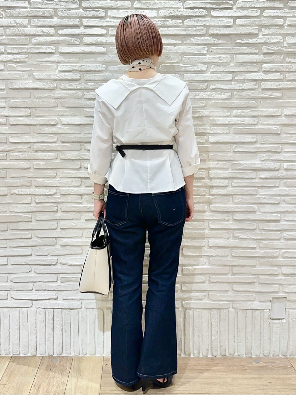 Hana...eさんの「index｜カシュクールタックシャツ【洗濯機OK／ストレッチ】」を使ったコーディネート
