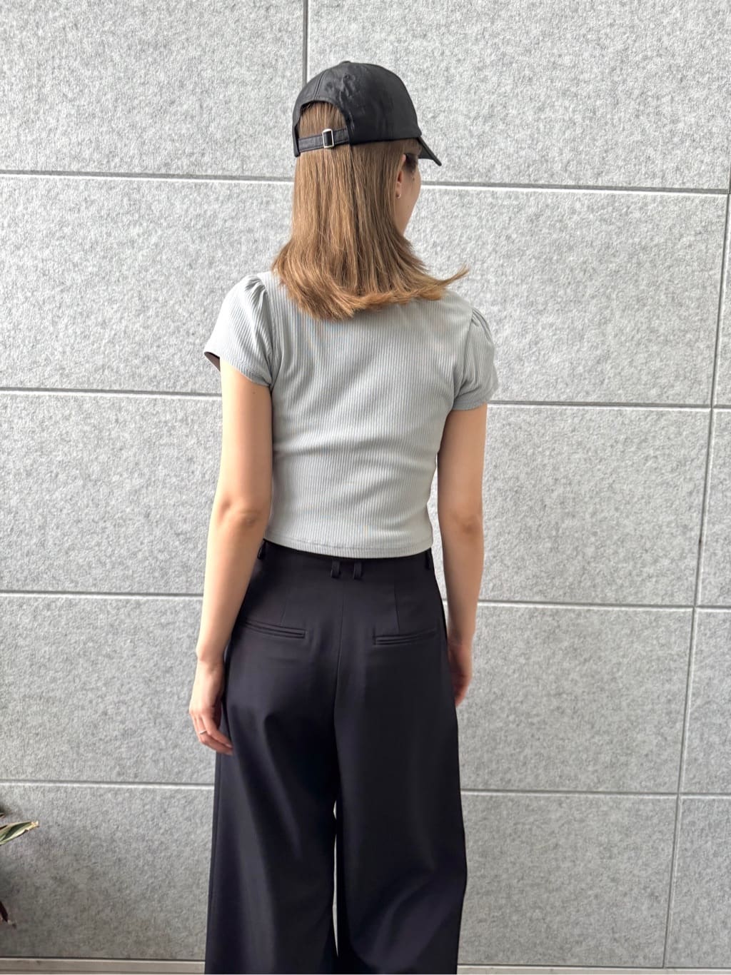 uchi__yamaさんの「CODE A｜zip wide pants」を使ったコーディネート