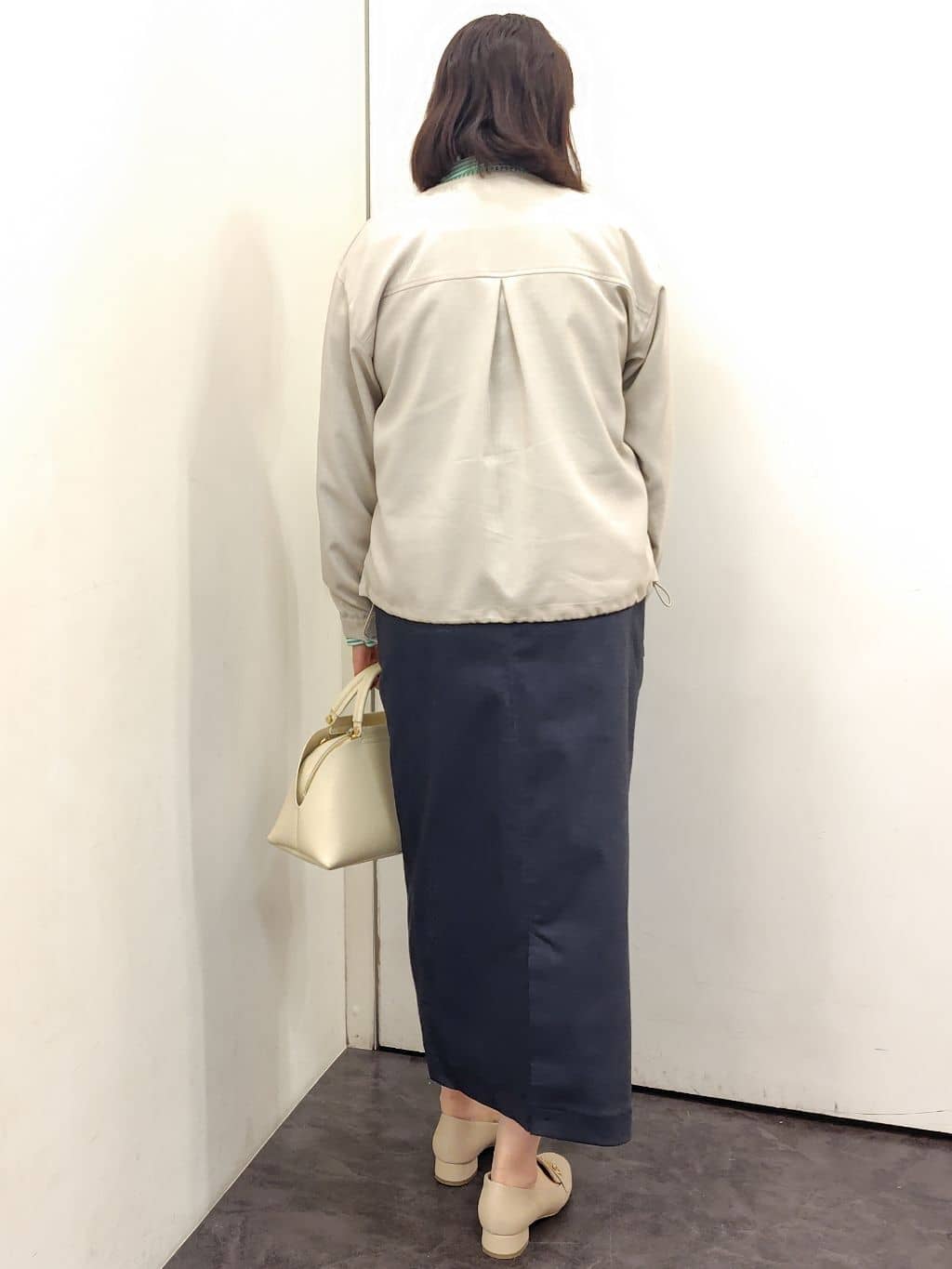 こんちゃんさんの「grove｜【貴島明日香さん着用・洗える】麻調ノーカラーブルゾン」を使ったコーディネート