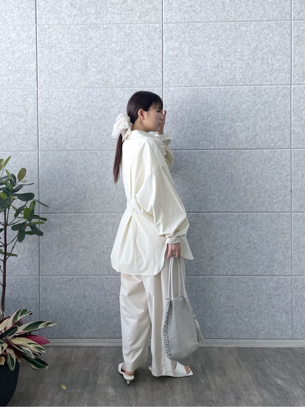 Renoさんの「INDIVI｜カーヴィーパンツ【接触冷感】」を使ったコーディネート