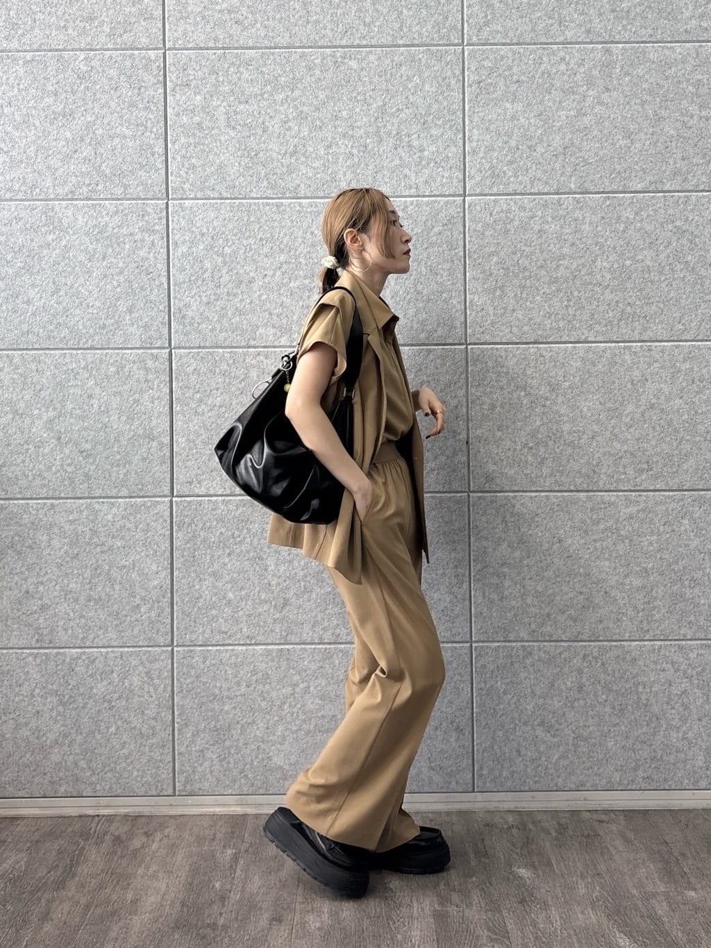 kotakiさんの「INDIVI｜Comfy SET UP｜ベルテッドジレ【セットアップ対応／通勤／カセット服／接触冷感／UVカット】」を使ったコーディネート