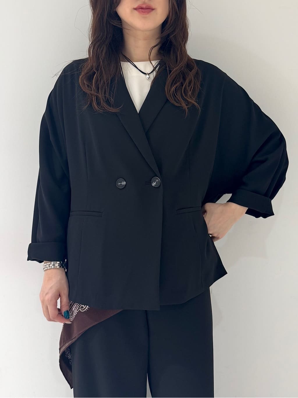 そんさんの「INDIVI｜【接触冷感／透湿／着る日傘】ドルマンダブルジャケット」を使ったコーディネート