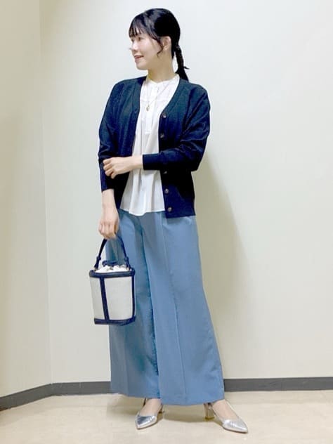  beni_gingerさんの「Reflect｜【選べる5色◎／マシンウォッシュ可】シャーリングデザインブラウス」を使ったコーディネート