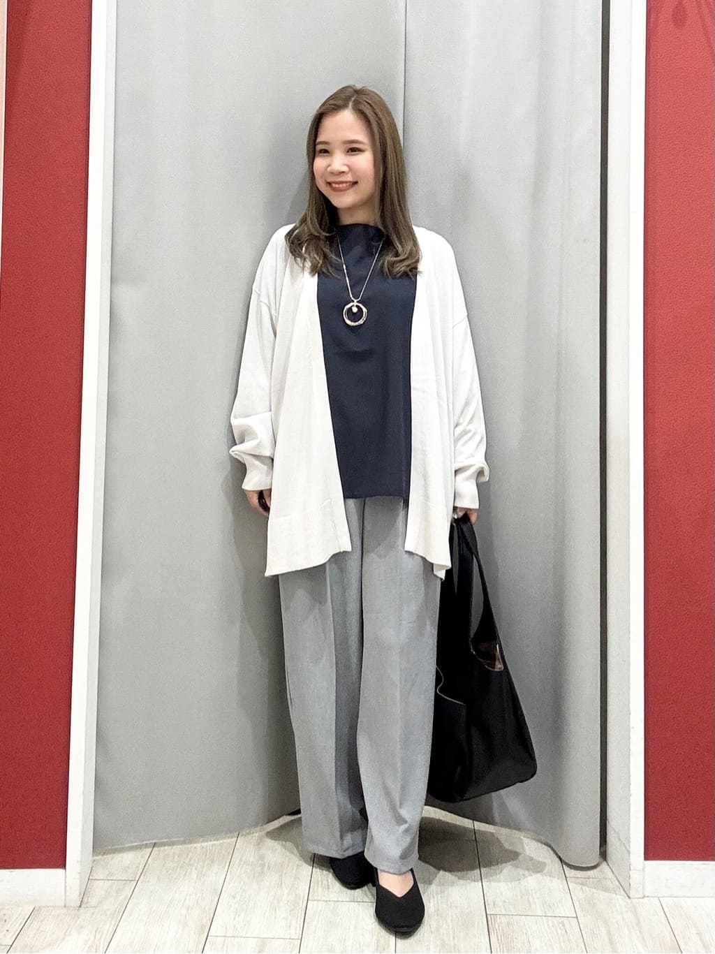 shioさんの「SHOO･LA･RUE｜前後ポケットバルーントートバッグ」を使ったコーディネート