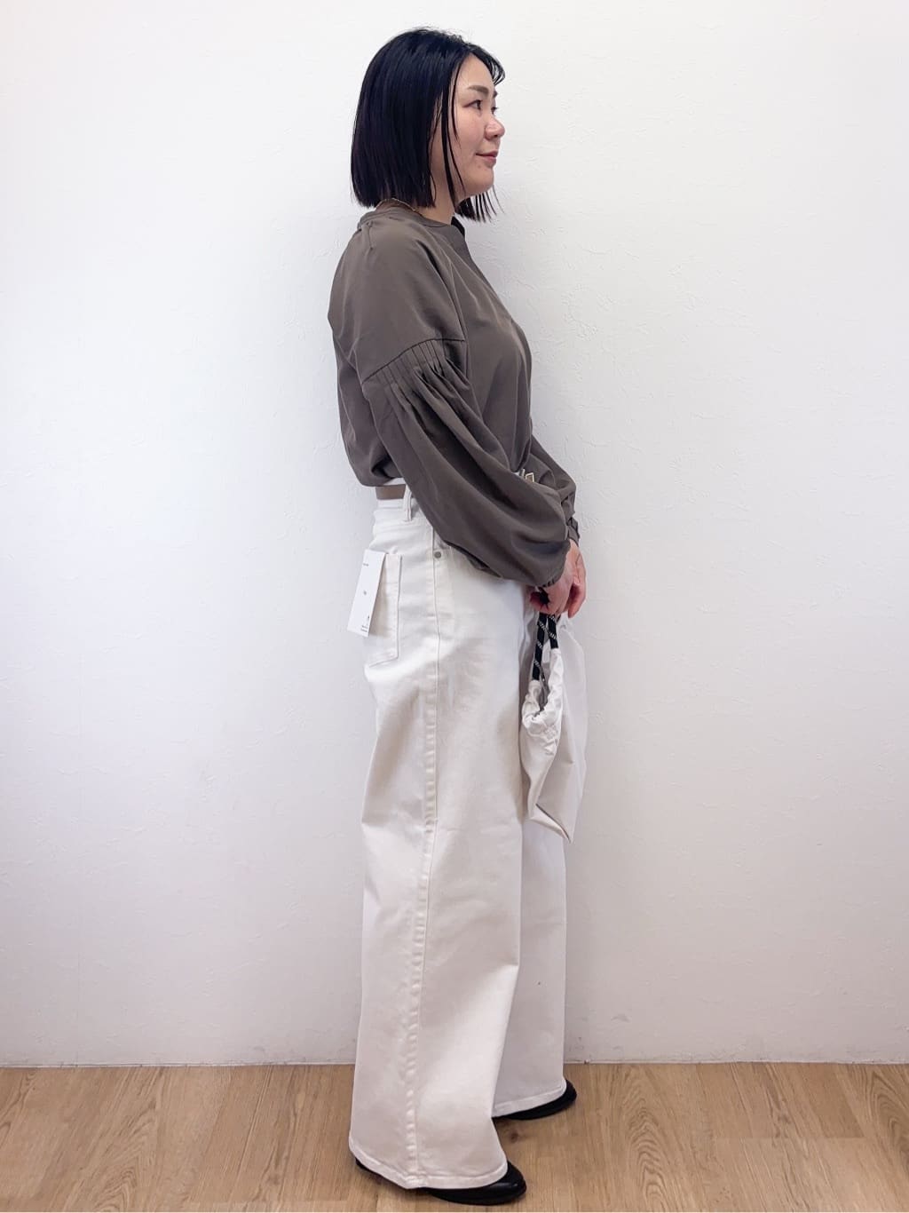 Takeさんの「OPAQUE.CLIP｜ストレッチバギーデニム【洗濯機洗い可】《SS～LL》」を使ったコーディネート