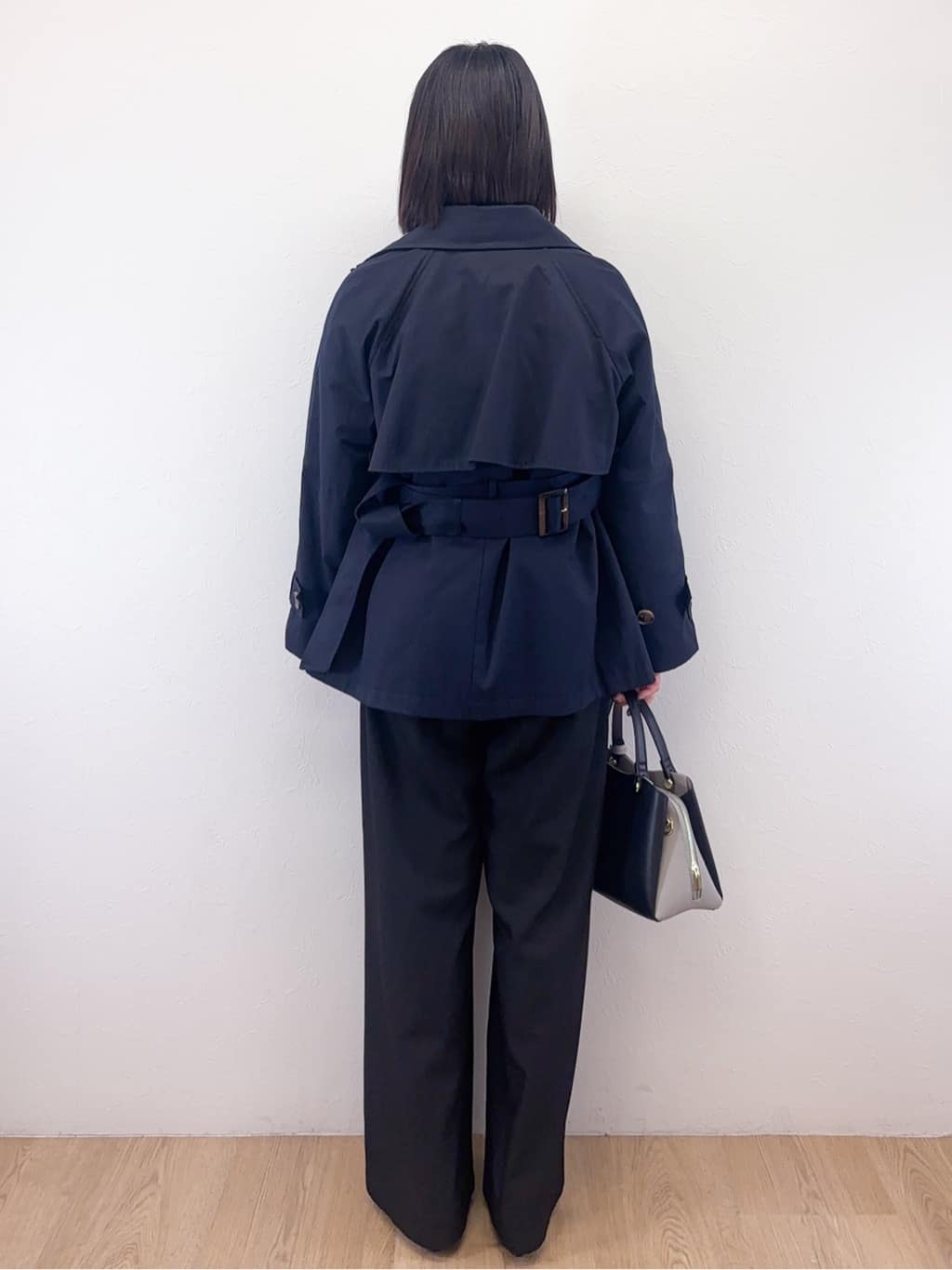 Takeさんの「OPAQUE.CLIP｜ミドルトレンチコート【洗濯機OK】」を使ったコーディネート