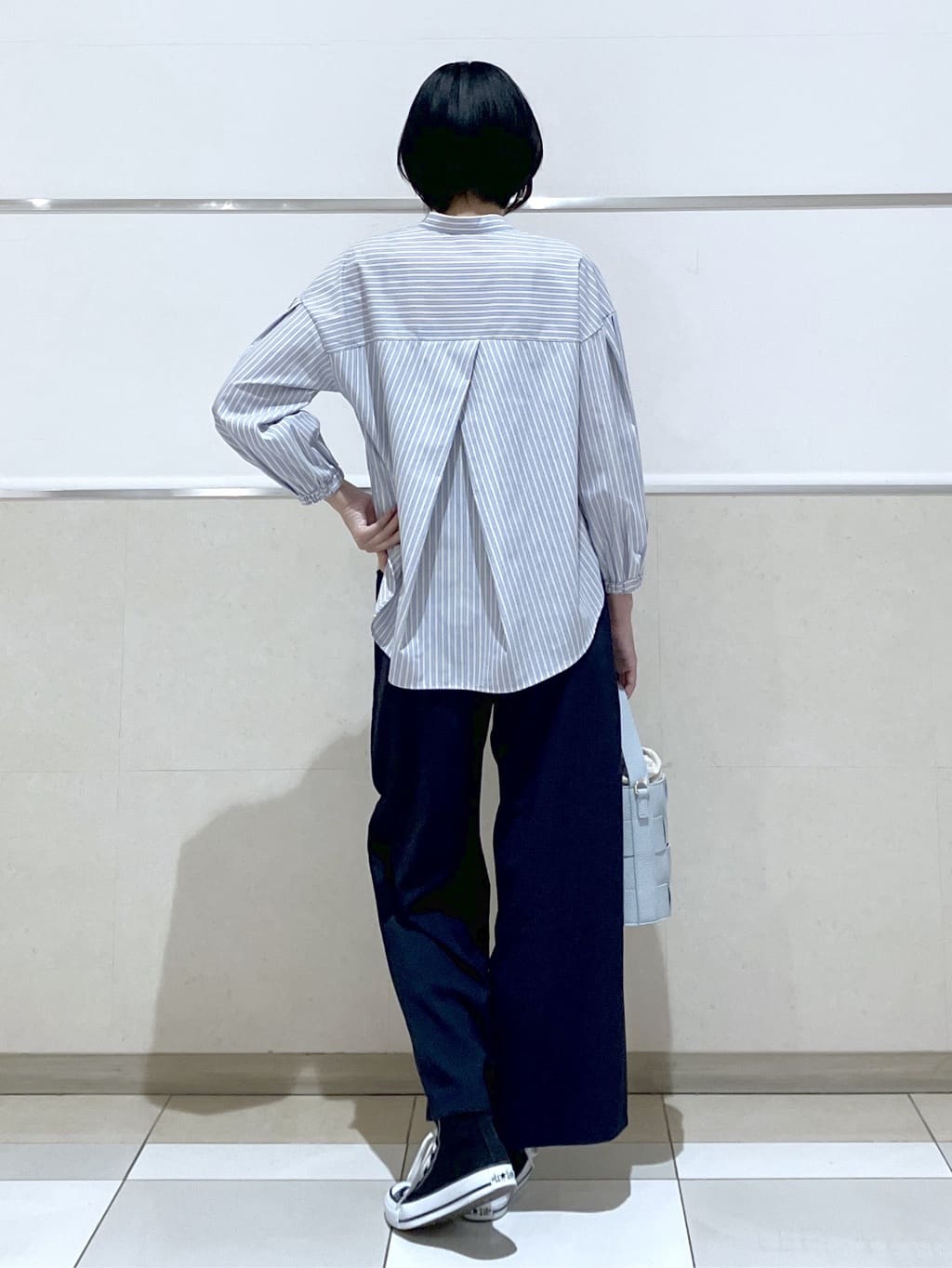 eriko さんの「Dessin｜【洗える】バルーンスリーブバンドカラーシャツ」を使ったコーディネート