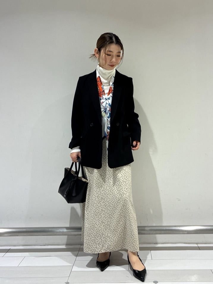 Rinさんの「UNTITLED｜◆【洗える/ストレッチ性】ダブルブレストジャケット」を使ったコーディネート