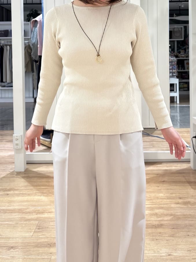 hinakoさんの「Dessin｜【洗える】ベーシックカラーシャツ」を使ったコーディネート