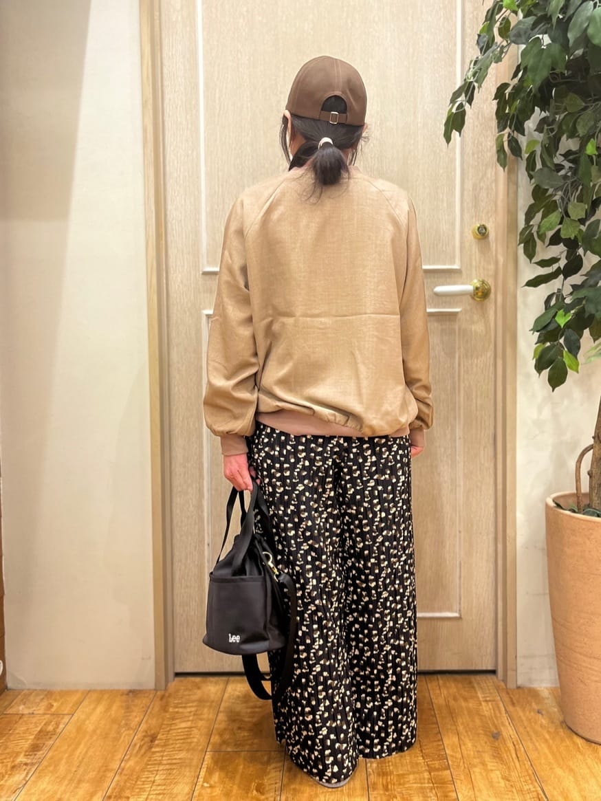 fukuさんの「SHOO･LA･RUE｜【洗濯機可/S-LL】さらっと快適　麻調ゆるリブブルゾン」を使ったコーディネート