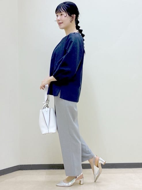  beni_gingerさんの「Reflect｜【接触冷感】ボリュームスリーブサテンジャカードブラウス」を使ったコーディネート