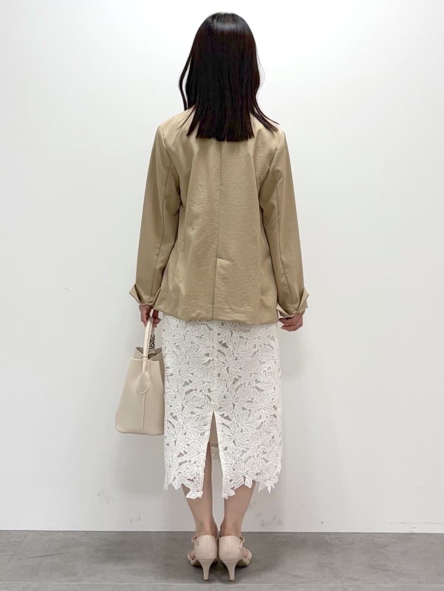 kozuさんの「index｜《再入荷》ダブルブレストテーラードジャケット【接触冷感／吸水速乾／イージーアイロン／防シワ／洗濯機O」を使ったコーディネート