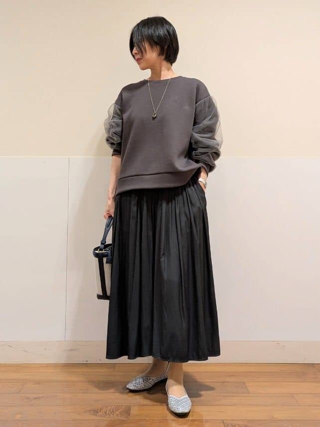 jamさんの「Reflect｜チュールレイヤードスリーブプルオーバー」を使ったコーディネート