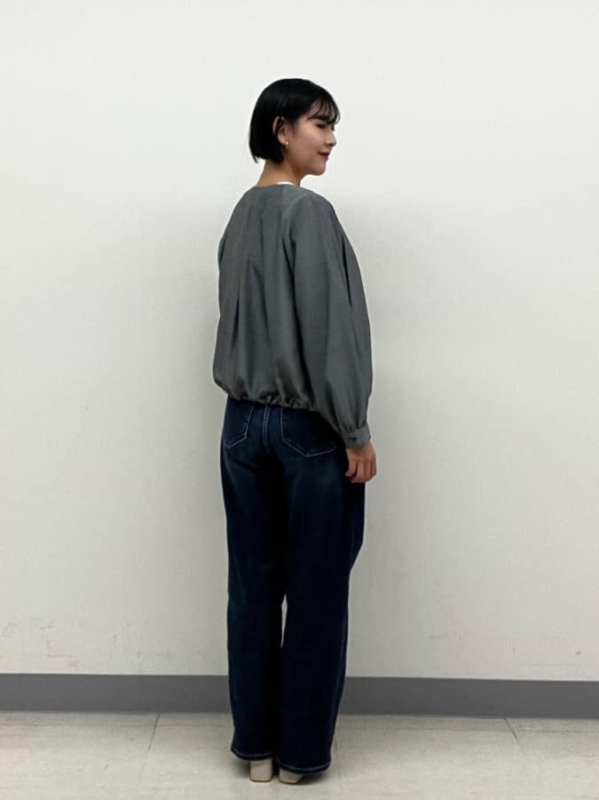 hinanoさんの「INDIVI｜【UVケア／選べるグラフィック】スムースジャージTシャツ」を使ったコーディネート