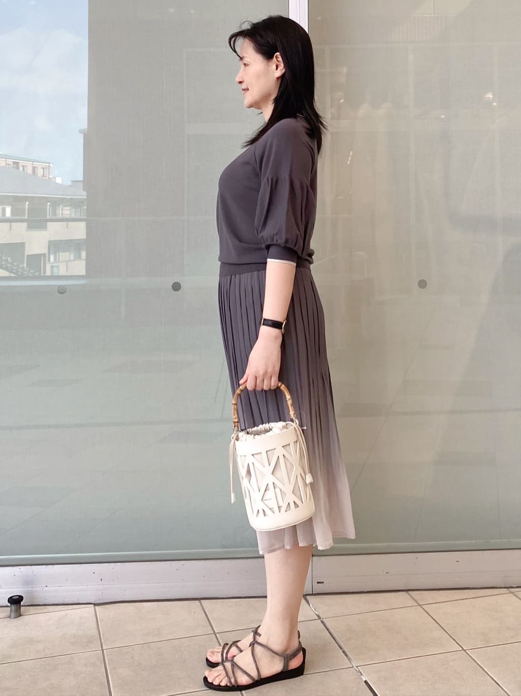 Jeanさんの「OPAQUE.CLIP｜バルーン風スリーブバイカラーニット【洗濯機OK】」を使ったコーディネート