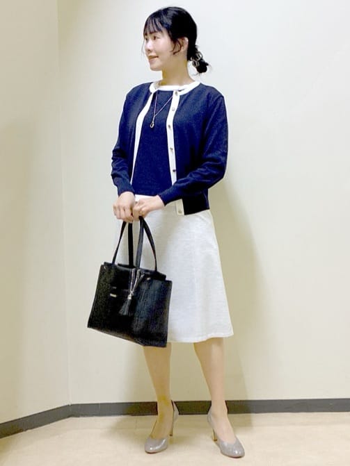  beni_gingerさんの「Reflect｜【アンサンブル可】バイカラーカーディガン」を使ったコーディネート
