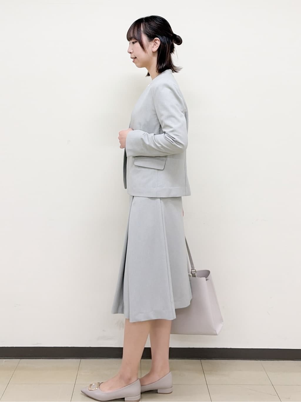 yurinaさんの「index｜【接触冷感／吸水速乾】ノーカラージャケット／セットアップ対応可《洗える／防シワ／ストレッチ》」を使ったコーディネート