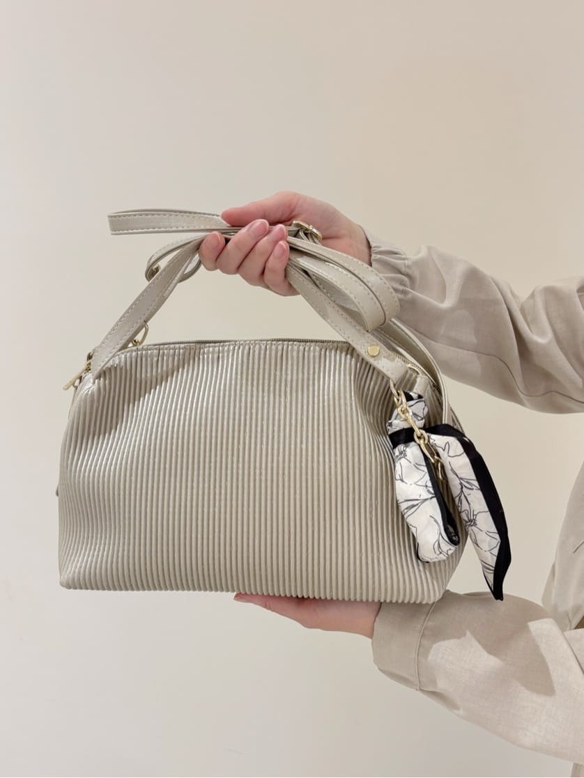 marikoさんの「grove｜【洗える】麻調ノーカラーブルゾン」を使ったコーディネート
