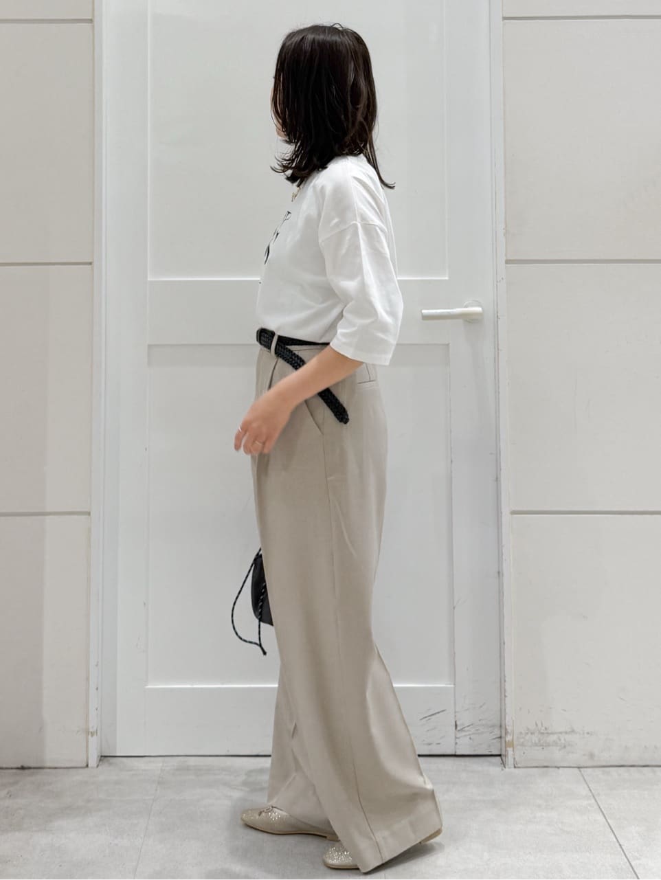 yuka.aさんの「OPAQUE.CLIP｜美脚ストレッチストレートワイドパンツ【洗濯機OK】」を使ったコーディネート