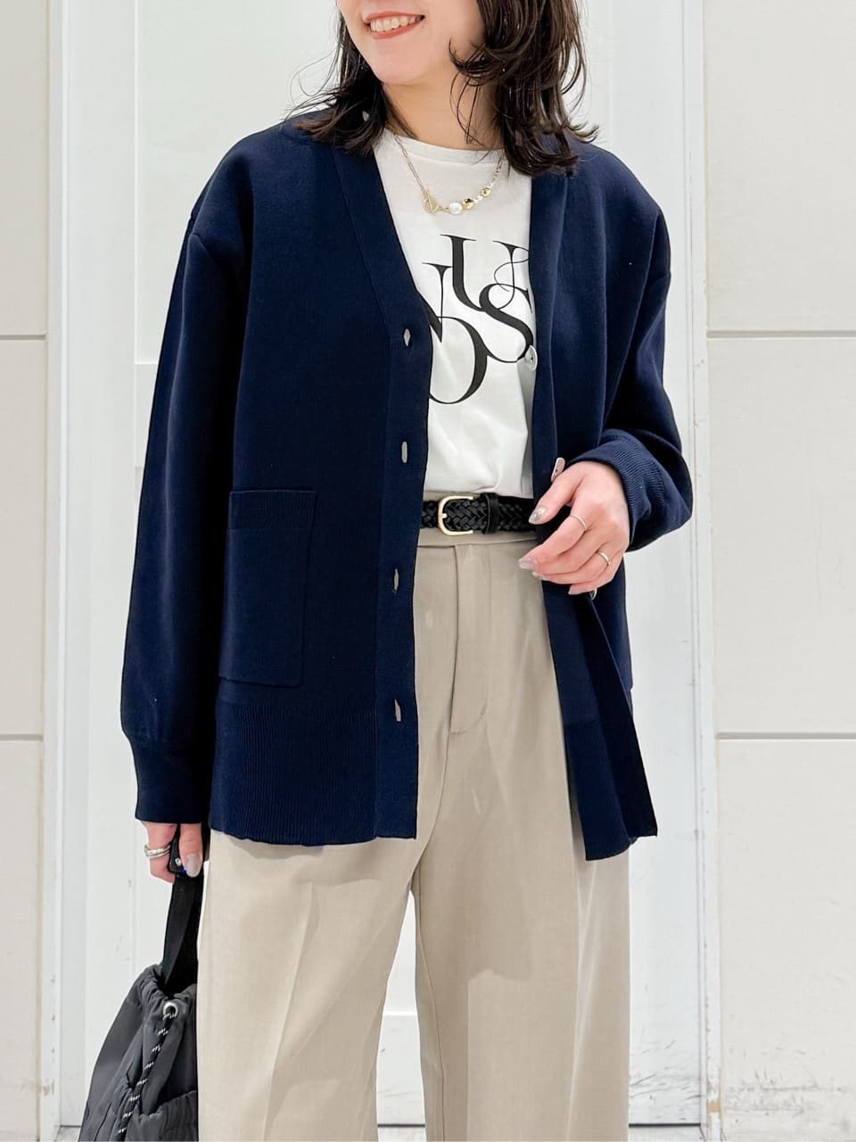 yuka.aさんの「OPAQUE.CLIP｜リラクシーロゴプリントTシャツ【洗濯機OK】」を使ったコーディネート