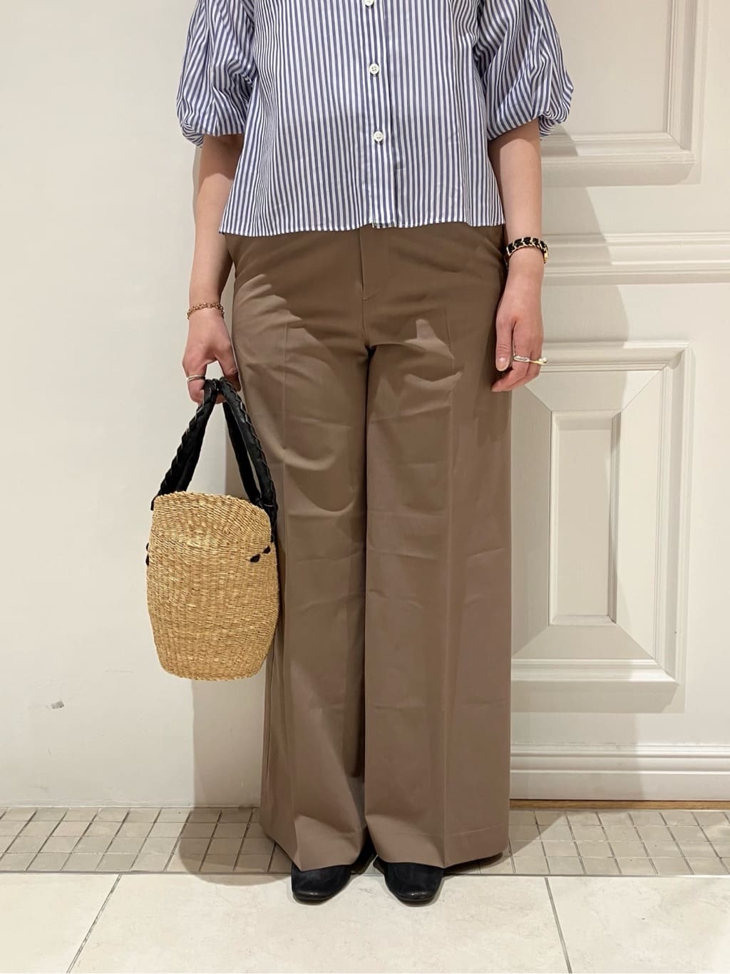 TAJIさんの「DRESSTERIOR｜◆【otonaMUSE5月号掲載/ウォッシャブル】ロンドンストライプクレリックブラウス」を使ったコーディネート