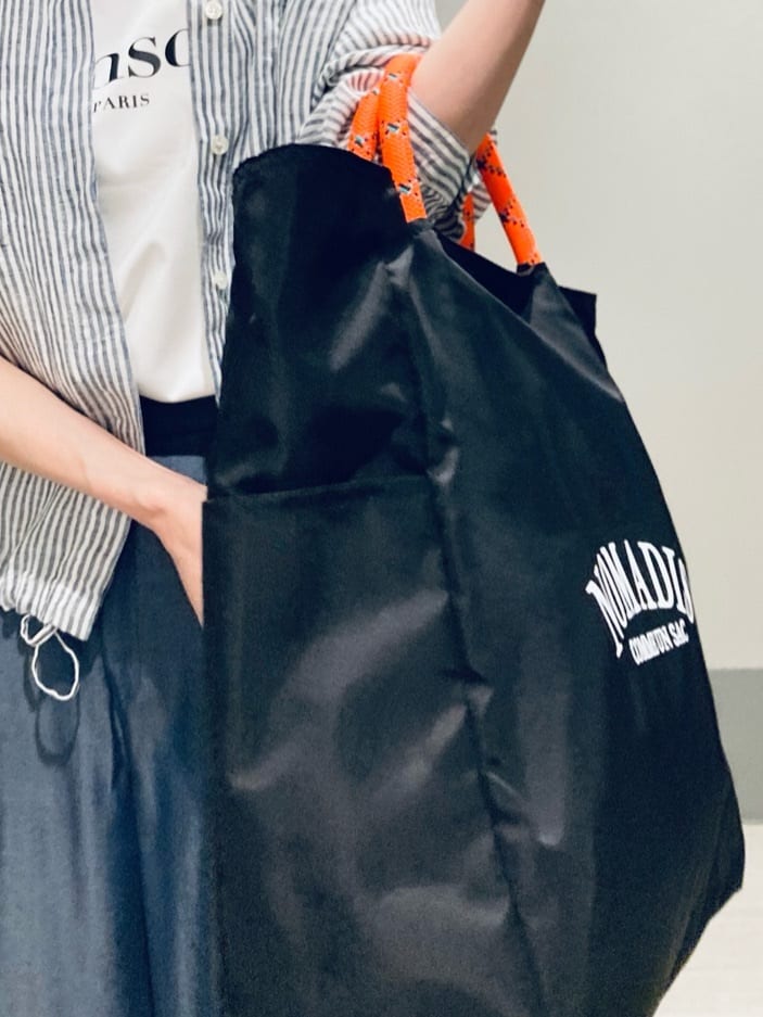 Furuさんの「DRESSTERIOR｜【接触冷感／抗菌防臭／消臭】アイスクリアコットン Bonsoir ロゴTシャツ」を使ったコーディネート
