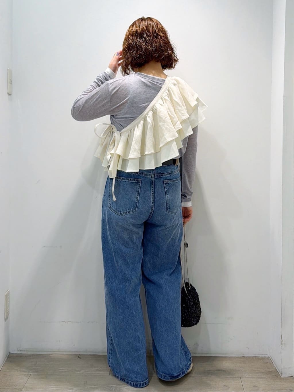 sumicaさんの「OPAQUE.CLIP｜配色レイヤードロングスリーブTシャツ【洗える】」を使ったコーディネート