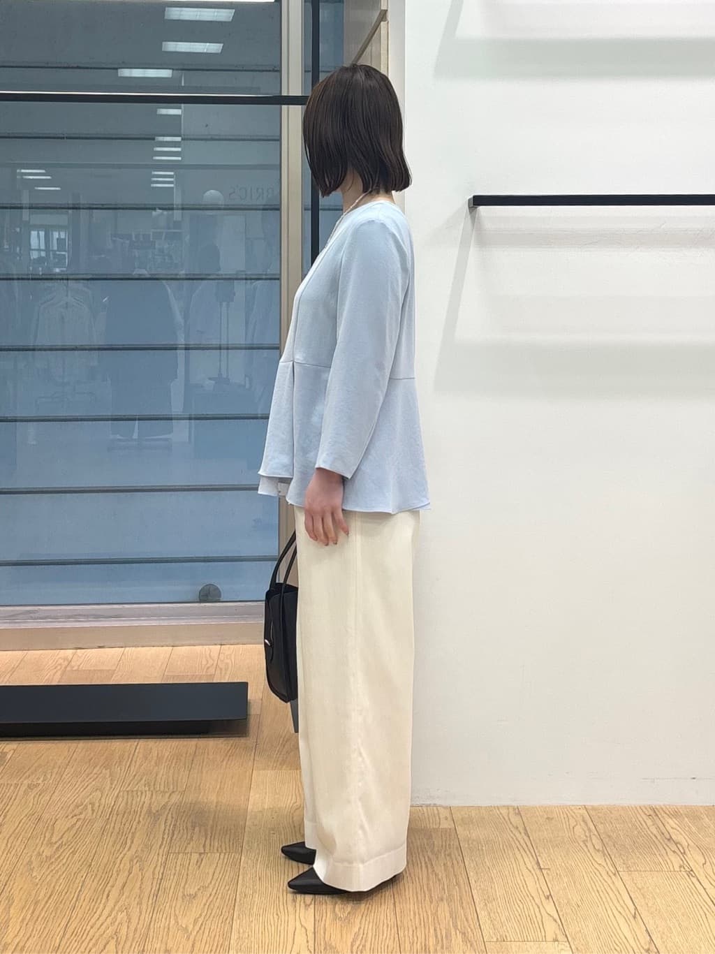 asamiさんの「INDIVI｜ランダムパール調ネックレス」を使ったコーディネート
